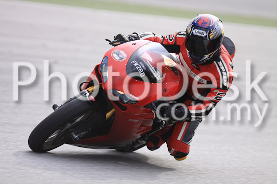 01_101029_00347_RevClubTrackDay