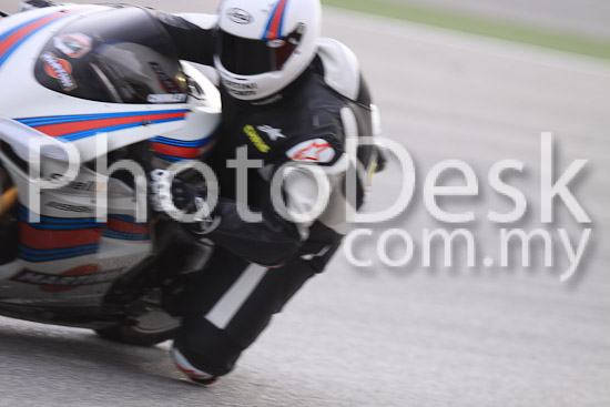 01_101029_00358_RevClubTrackDay