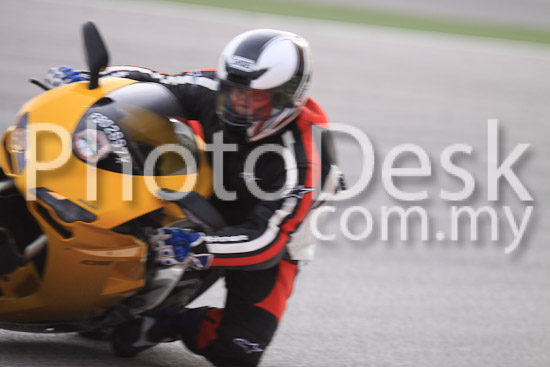01_101029_00362_RevClubTrackDay