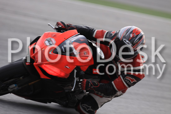 01_101029_00366_RevClubTrackDay