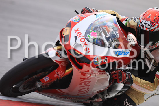 01_101029_00370_RevClubTrackDay