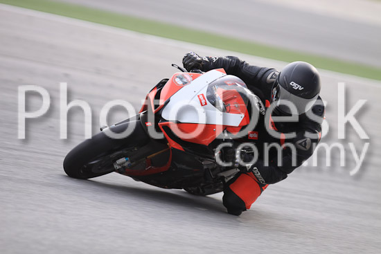 01_101029_00372_RevClubTrackDay
