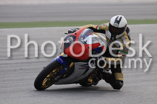01_101029_00390_RevClubTrackDay
