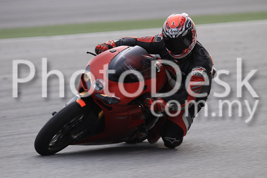 01_101029_00400_RevClubTrackDay