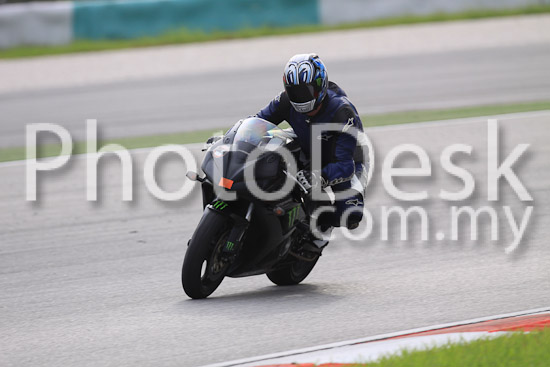 01_101029_00419_RevClubTrackDay