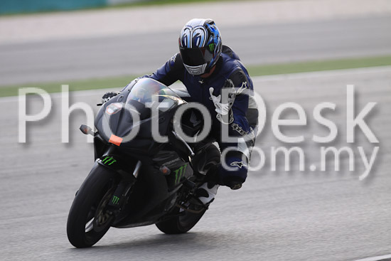 01_101029_00422_RevClubTrackDay