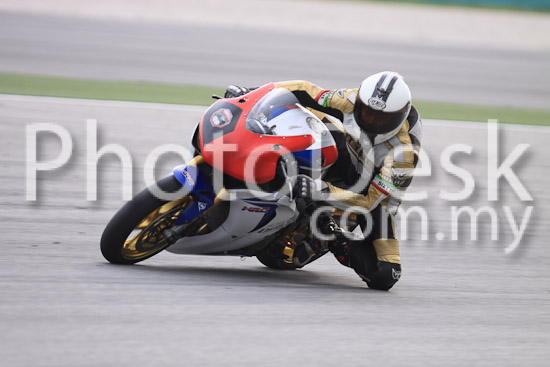 01_101029_00437_RevClubTrackDay