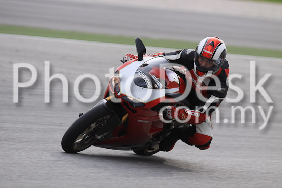 01_101029_00443_RevClubTrackDay