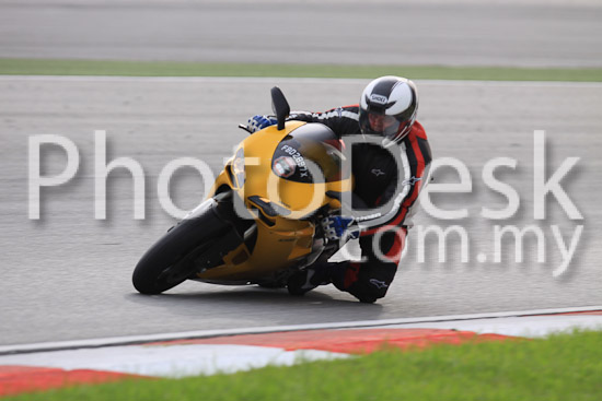 01_101029_00448_RevClubTrackDay