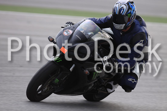 01_101029_00482_RevClubTrackDay