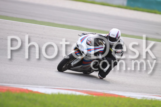 01_101029_00484_RevClubTrackDay
