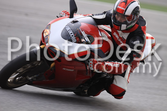 01_101029_00492_RevClubTrackDay