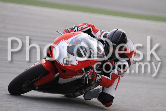 01_101029_00499_RevClubTrackDay