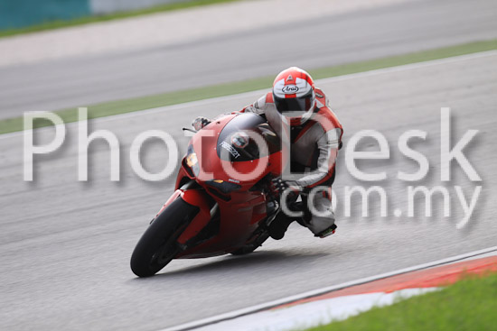 01_101029_00505_RevClubTrackDay