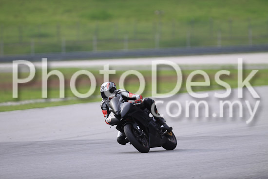01_101029_00510_RevClubTrackDay