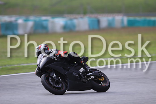 01_101029_00513_RevClubTrackDay