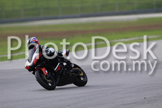 01_101029_00531_RevClubTrackDay