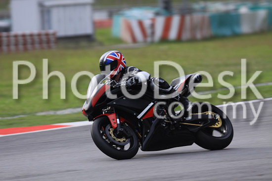 01_101029_00534_RevClubTrackDay