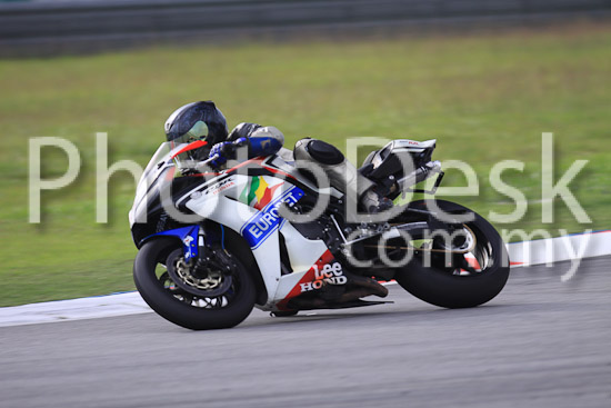 01_101029_00550_RevClubTrackDay