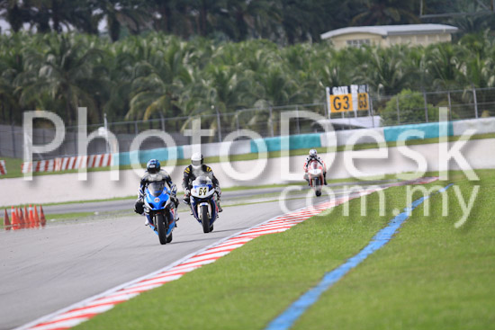 01_101029_00557_RevClubTrackDay