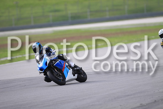 01_101029_00560_RevClubTrackDay