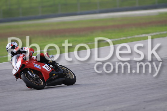01_101029_00563_RevClubTrackDay