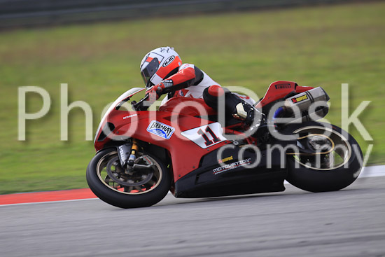01_101029_00568_RevClubTrackDay