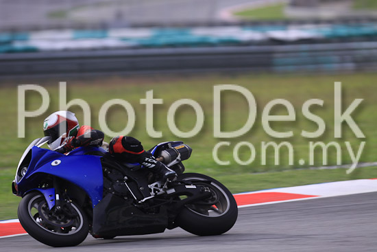 01_101029_00596_RevClubTrackDay