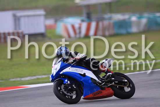 01_101029_00606_RevClubTrackDay