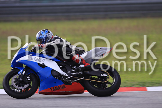 01_101029_00610_RevClubTrackDay