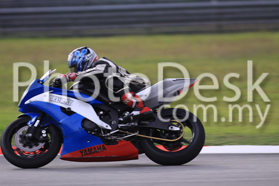 01_101029_00611_RevClubTrackDay