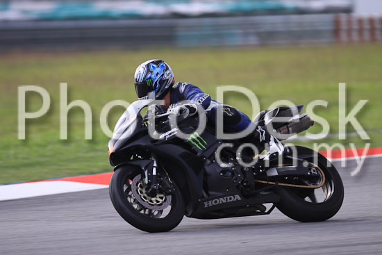 01_101029_00633_RevClubTrackDay