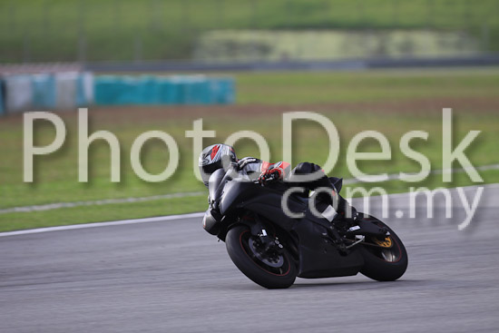 01_101029_00659_RevClubTrackDay