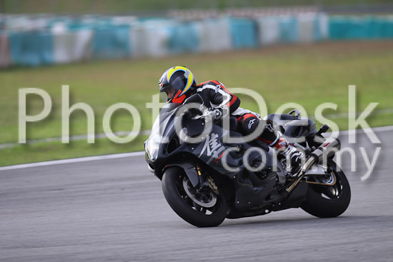 01_101029_00668_RevClubTrackDay