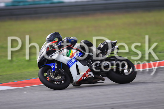 01_101029_00702_RevClubTrackDay