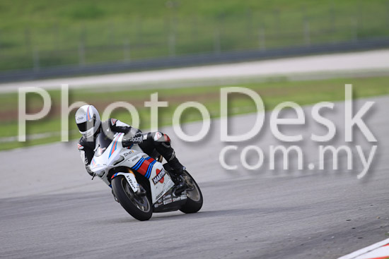 01_101029_00726_RevClubTrackDay