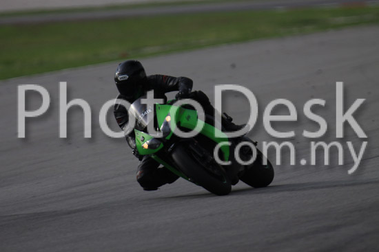 01_101029_00770_RevClubTrackDay