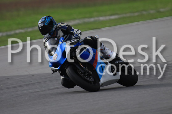 01_101029_00776_RevClubTrackDay