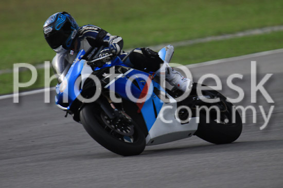 01_101029_00778_RevClubTrackDay