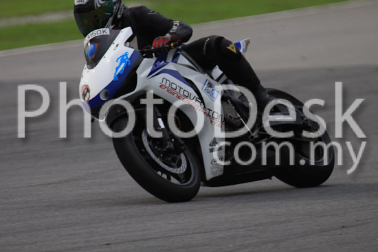 01_101029_00787_RevClubTrackDay