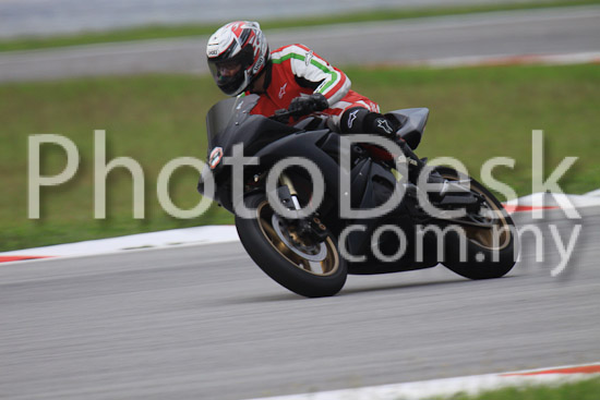 01_101029_00823_RevClubTrackDay