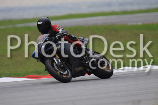 01_101029_00826_RevClubTrackDay