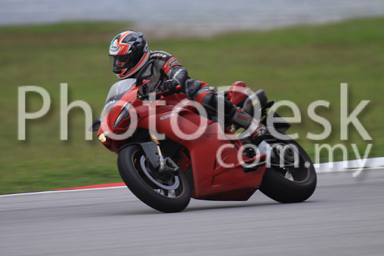 01_101029_00831_RevClubTrackDay