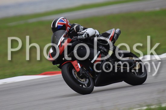 01_101029_00837_RevClubTrackDay