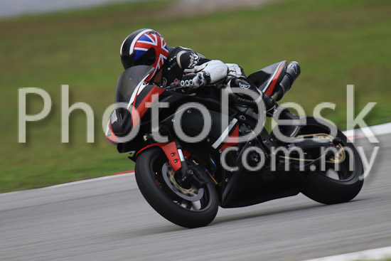 01_101029_00838_RevClubTrackDay