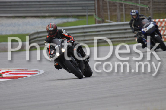 01_101029_00841_RevClubTrackDay