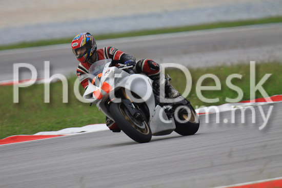 01_101029_00851_RevClubTrackDay