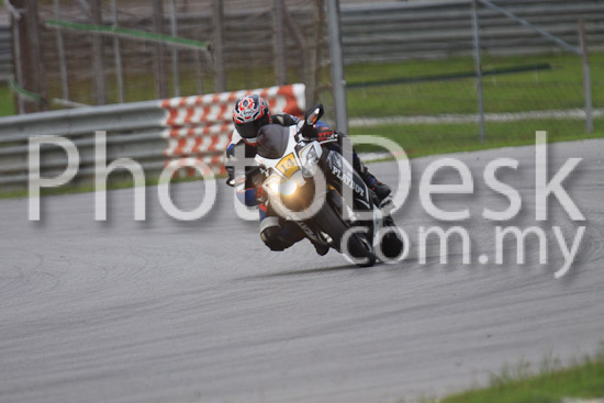 01_101029_00860_RevClubTrackDay