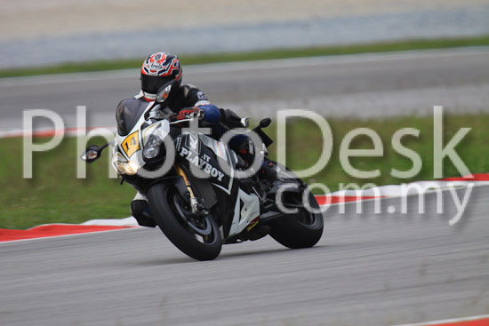 01_101029_00861_RevClubTrackDay