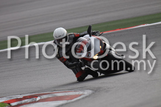 01_101029_00899_RevClubTrackDay